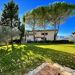 Exclusive Spoleto Country Park Pool Park Activities Mountain View Sleeps 28 Vila *