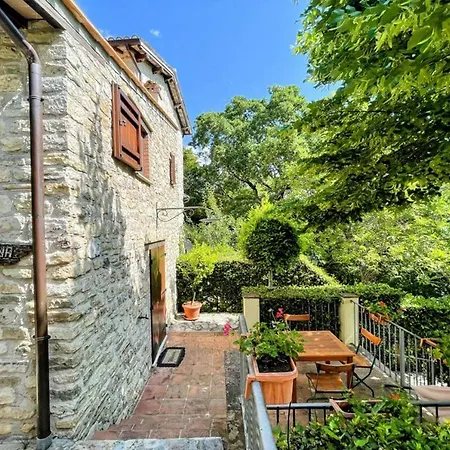 Villa Exclusive Spoleto Country Park Pool Park Activities Mountain View Sleeps 28