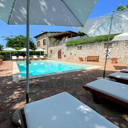 Exclusive Spoleto Country Park Pool Park - Sleeps 25